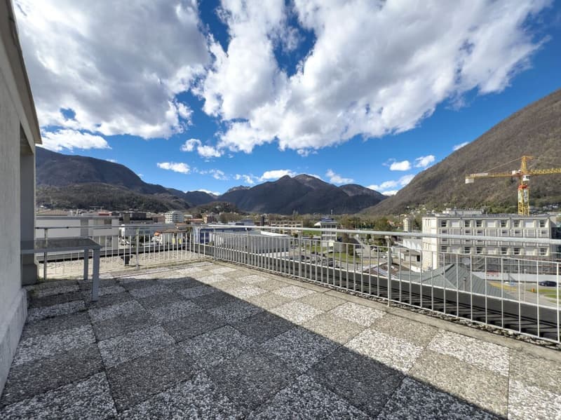 Appartamento triplex di 4 ½ locali, con 4 posteggi (2)