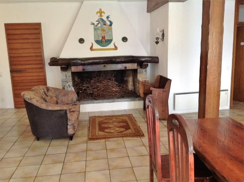 Grosse Studio-Wohnung, mit terrasse, 1 Parkplatz und wunderschönen Seeblick (4)