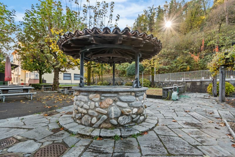 Hôtel historique avec restaurant, grotto et terrain à bâtir – une occasion rare au cœur du Tessin (13)