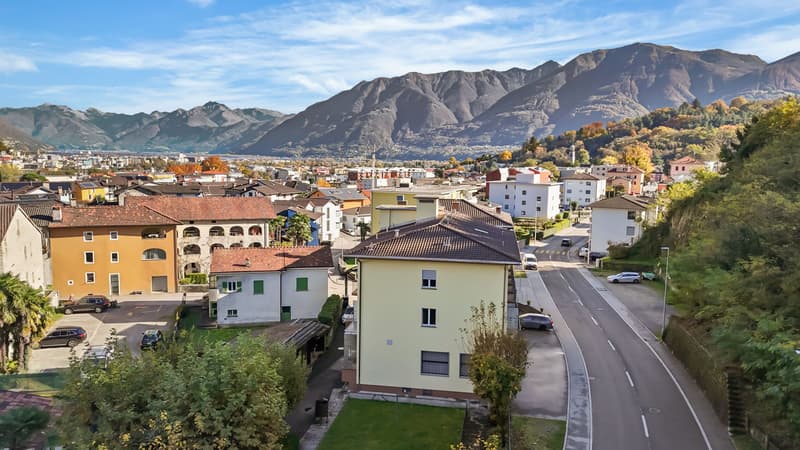 Hôtel historique avec restaurant, grotto et terrain à bâtir – une occasion rare au cœur du Tessin (5)