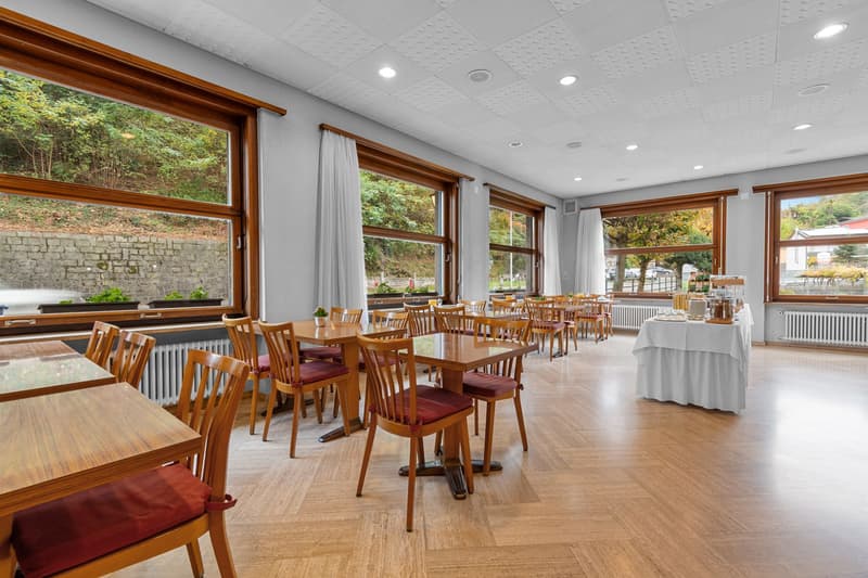 Hôtel historique avec restaurant, grotto et terrain à bâtir – une occasion rare au cœur du Tessin (45)