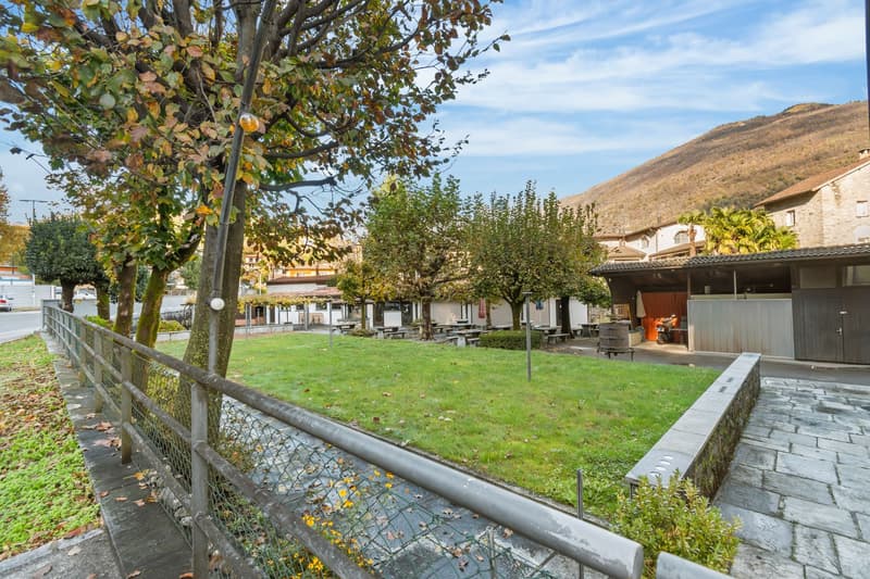 Hôtel historique avec restaurant, grotto et terrain à bâtir – une occasion rare au cœur du Tessin (7)