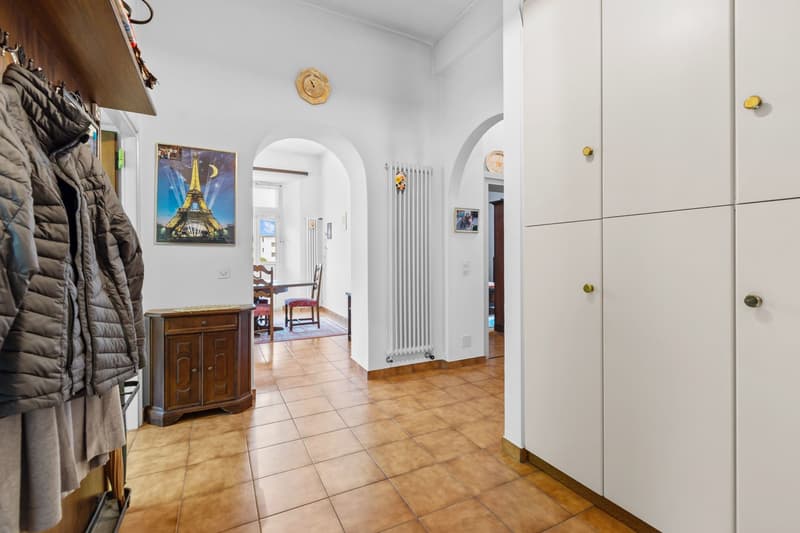 Hôtel historique avec restaurant, grotto et terrain à bâtir – une occasion rare au cœur du Tessin (35)