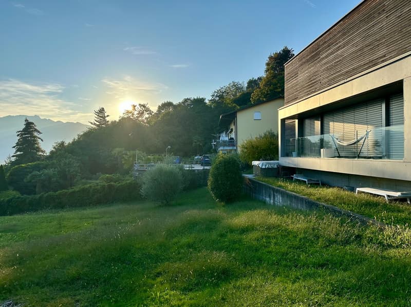 Panoramic Villa with Lake View and Unique Design – Via Mondacce, Minusio (2)