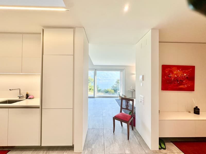 Panoramic Villa with Lake View and Unique Design – Via Mondacce, Minusio (14)