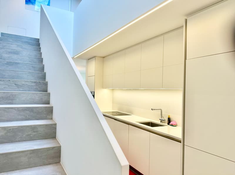 Panoramic Villa with Lake View and Unique Design – Via Mondacce, Minusio (13)
