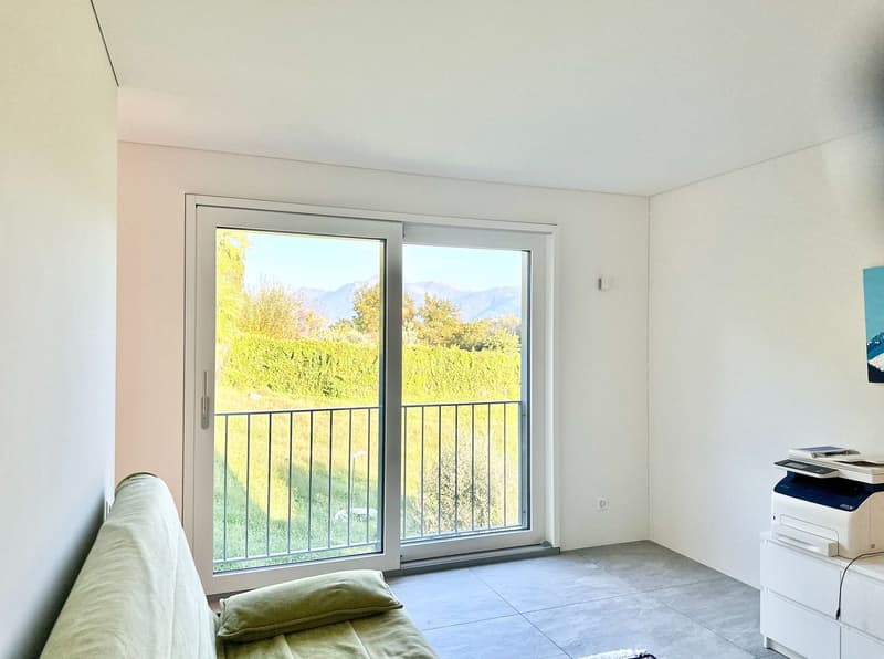 Panoramic Villa with Lake View and Unique Design – Via Mondacce, Minusio (16)