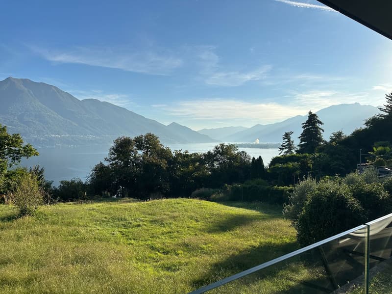 Panoramic Villa with Lake View and Unique Design – Via Mondacce, Minusio (11)
