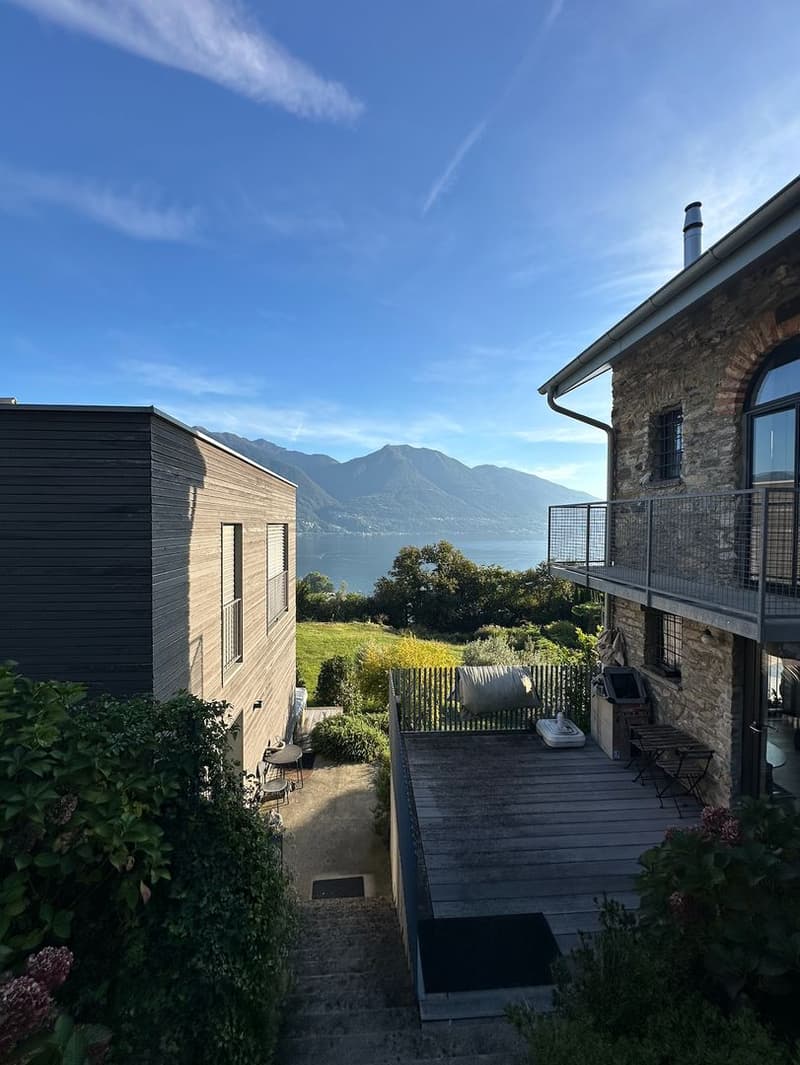 Panoramic Villa with Lake View and Unique Design – Via Mondacce, Minusio (1)