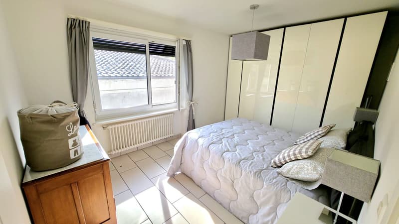 Petit paradis urbain : calme dans un bâtiment à quelques pas du centre (4)