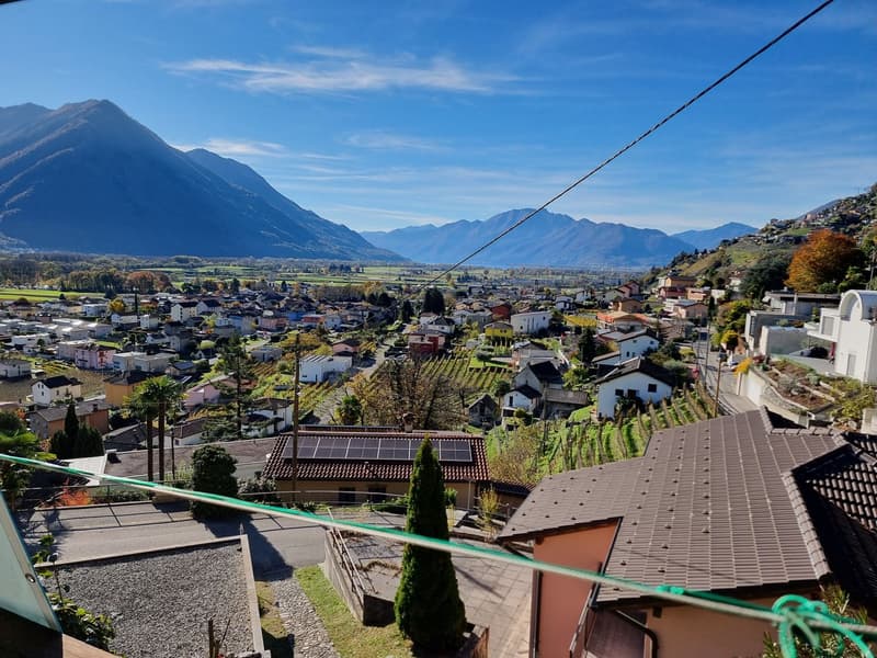 View, fresh air, and peace in Cugnasco (7)