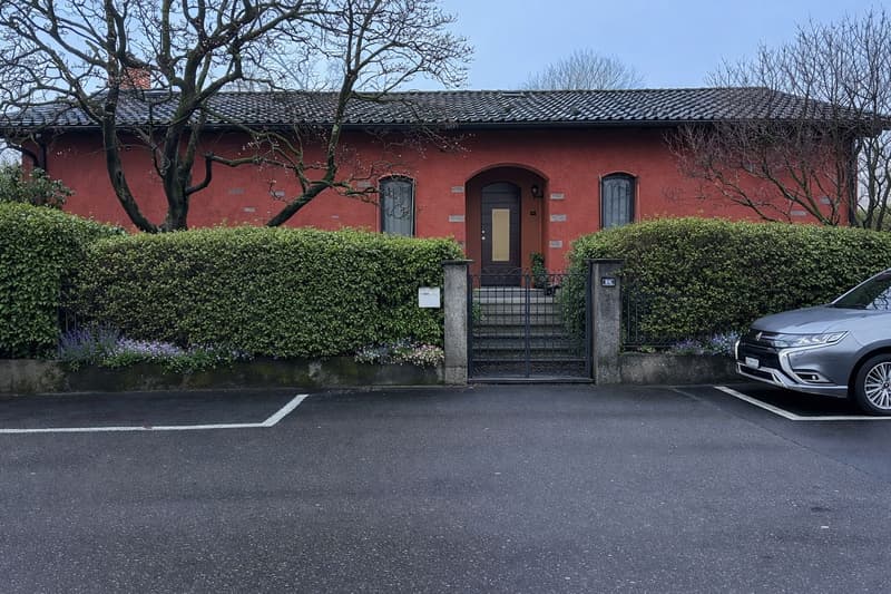 Casa unifamiliare con giardino nel centro di Bellinzona – grande potenziale di sviluppo (3)