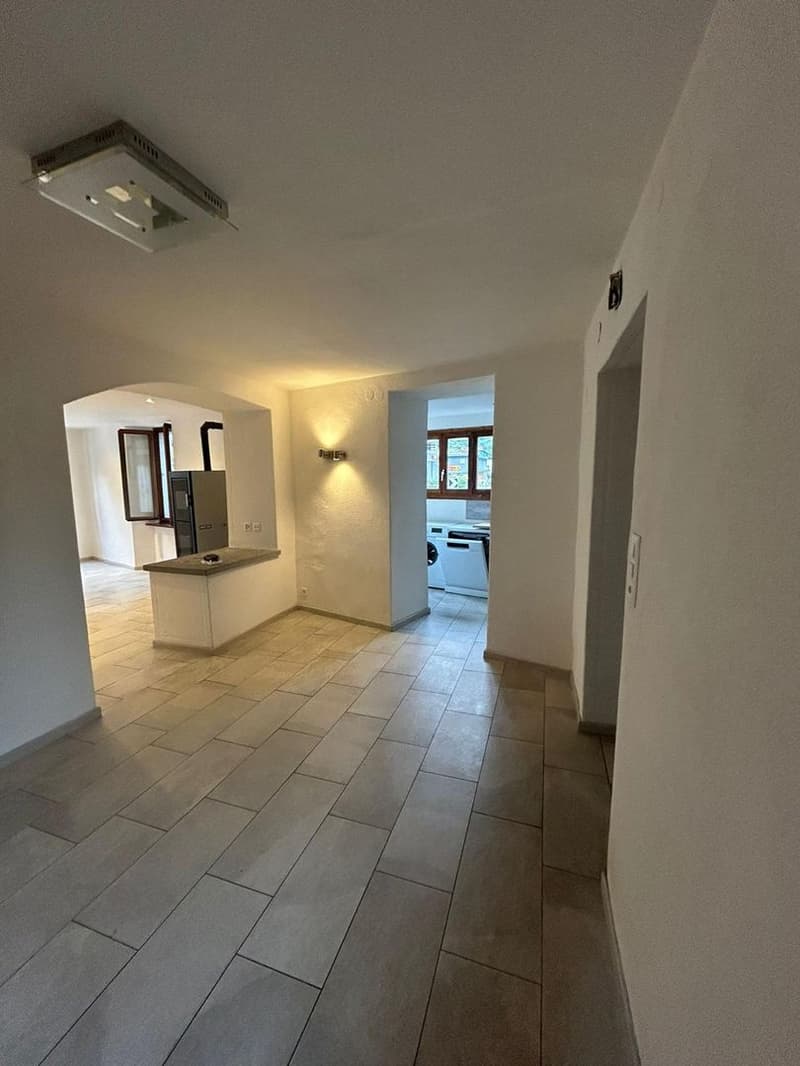 Renovated multi-family house with 3 apartments in the center of Cevio (20)