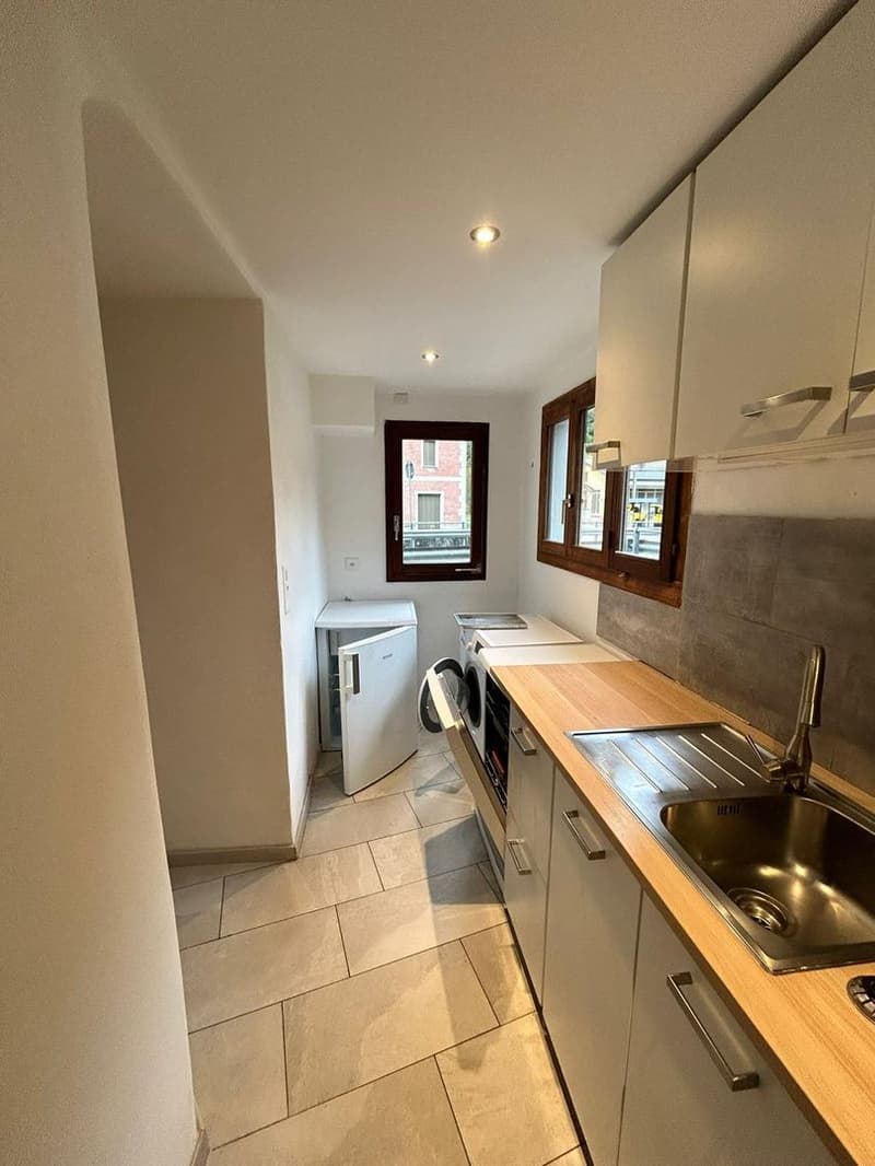 Renovated multi-family house with 3 apartments in the center of Cevio (21)