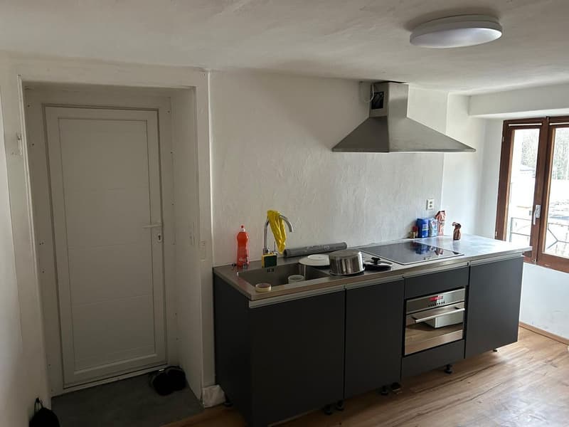 Renovated multi-family house with 3 apartments in the center of Cevio (5)
