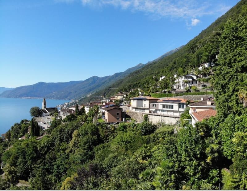Deux maisons, un panorama : vivre entre lac et tranquillité (2)