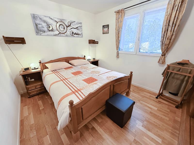 Modern, newly built 3.5-room apartment with terrace (4)