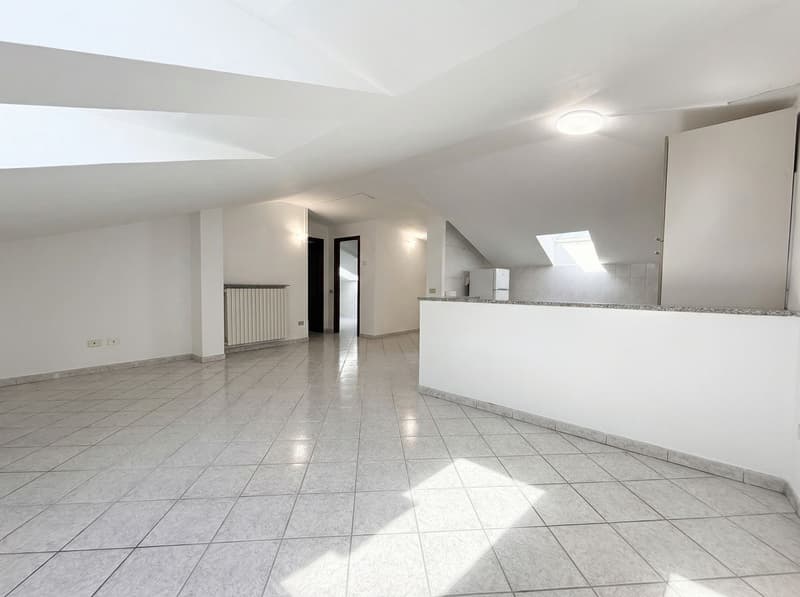 LOFT AVEC CAVE & PARKING — CUGLIATE-FABIASCO (3)
