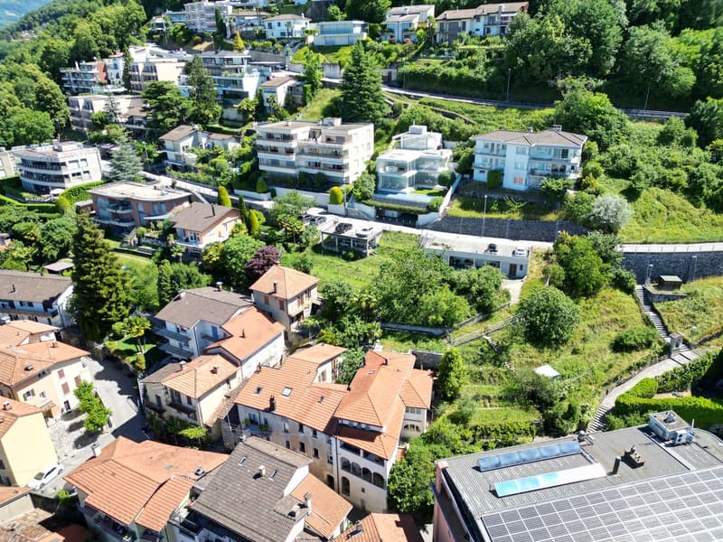 Exclusive Building Plot in Brè with Development Potential (3)