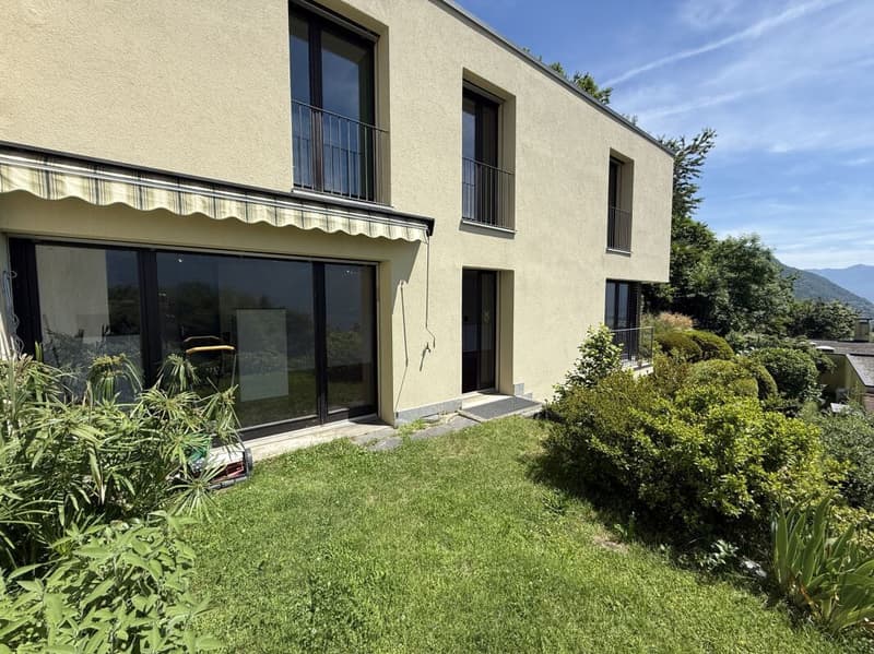4,5-Zimmer-Einfamilienhaus mit  1 überdachter Parkplatz (2)