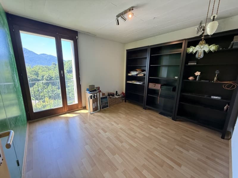 4,5-Zimmer-Einfamilienhaus mit  1 überdachter Parkplatz (9)