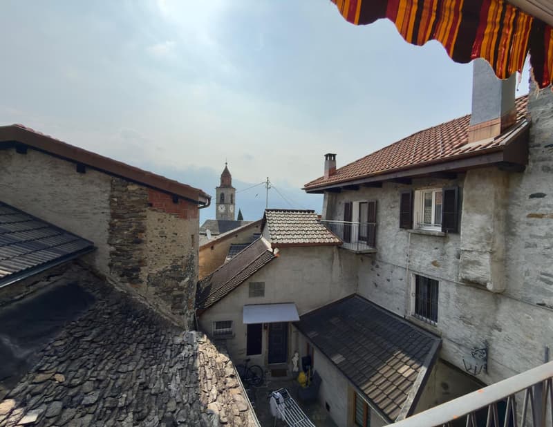 Casa storica nel nucleo di Ronco s. Ascona (8)
