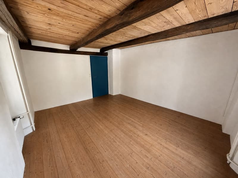 5-Room Ticino House on the River — Centovalli (13)
