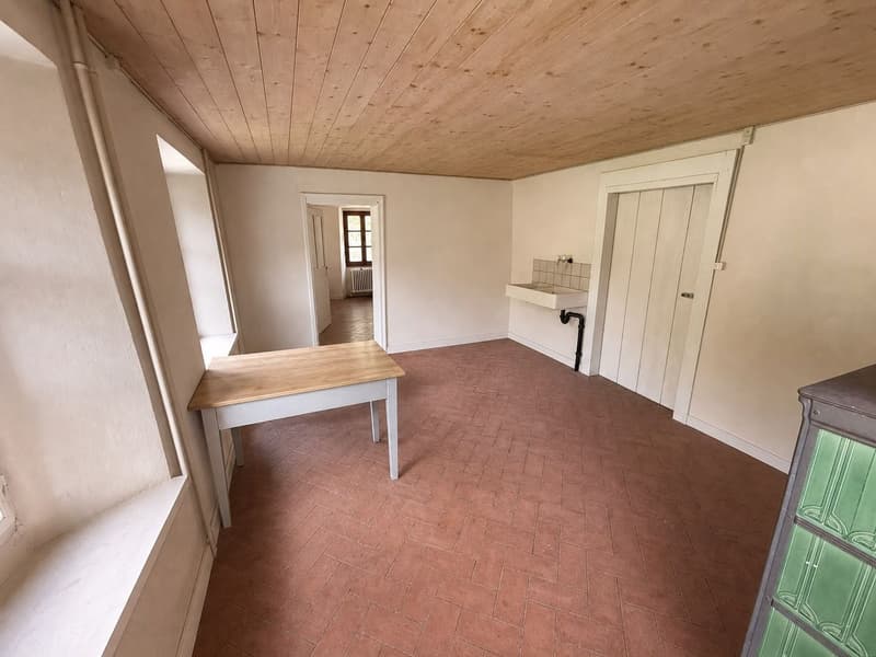 5-Room Ticino House on the River — Centovalli (11)