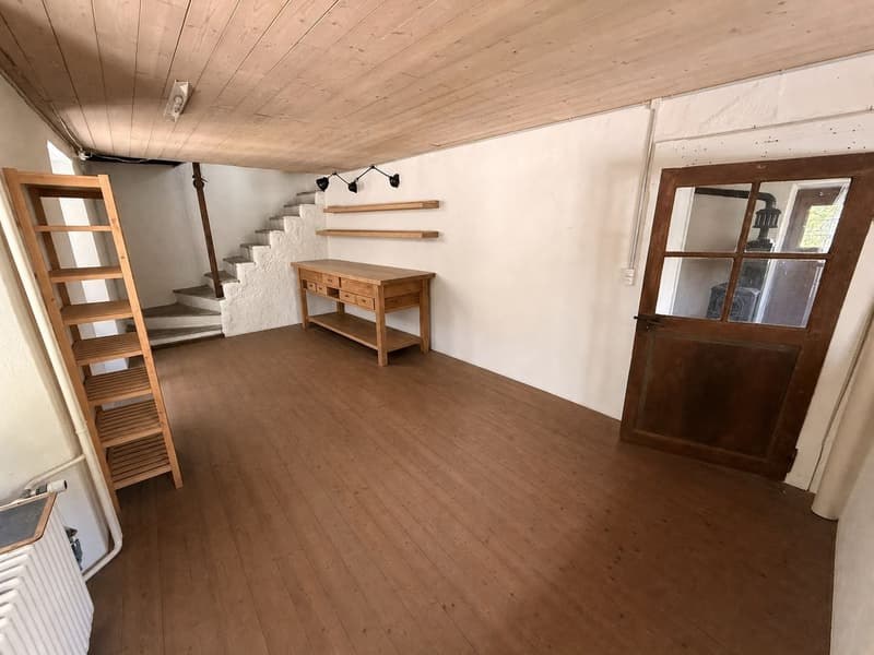 5-Room Ticino House on the River — Centovalli (8)