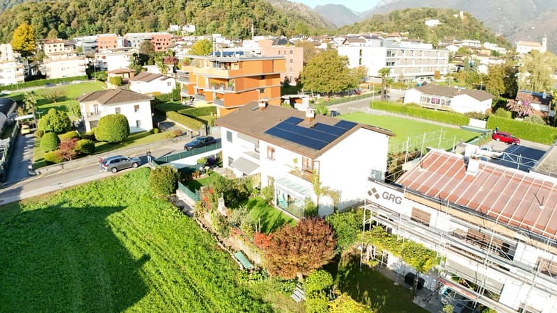Doppelhaushälfte mit Charme, Licht und Garten (14)