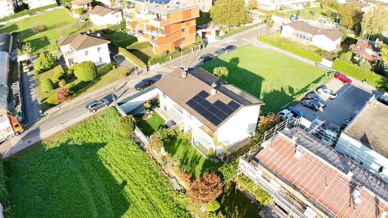 Doppelhaushälfte mit Charme, Licht und Garten (21)