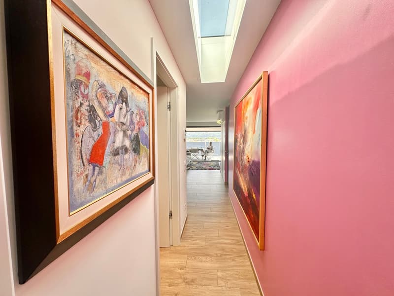 Modernes Penthouse mit 40 m² Terrasse und Panoramablick über Locarno (16)