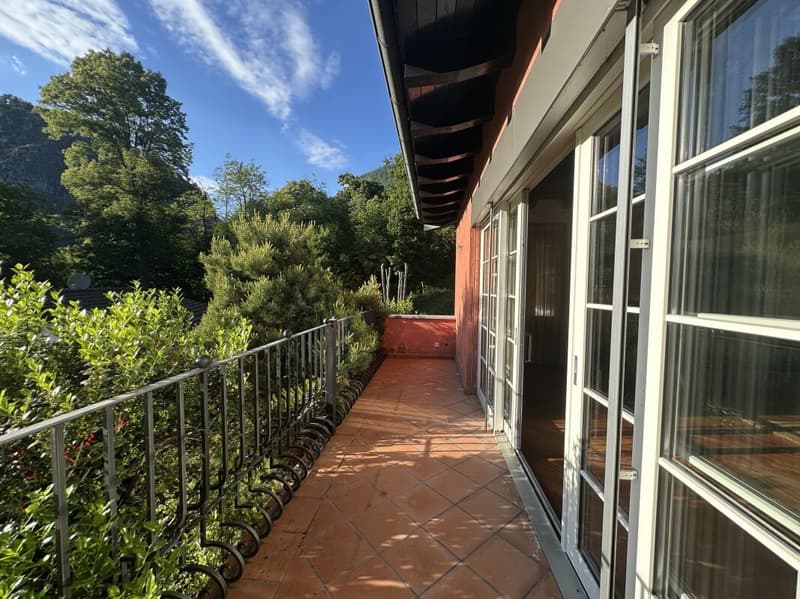 EXKLUSIVE VILLA ZWISCHEN NATUR, LUXUS UND ATEMBERAUBENDEM PANORAMA (11)