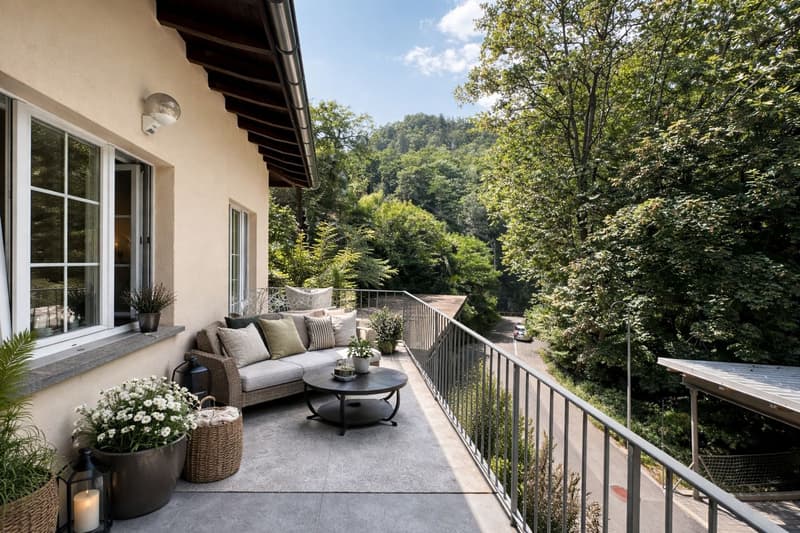 Zweitwohnsitz Haus mit zwei Wohnungen, Garage und Garten (3)