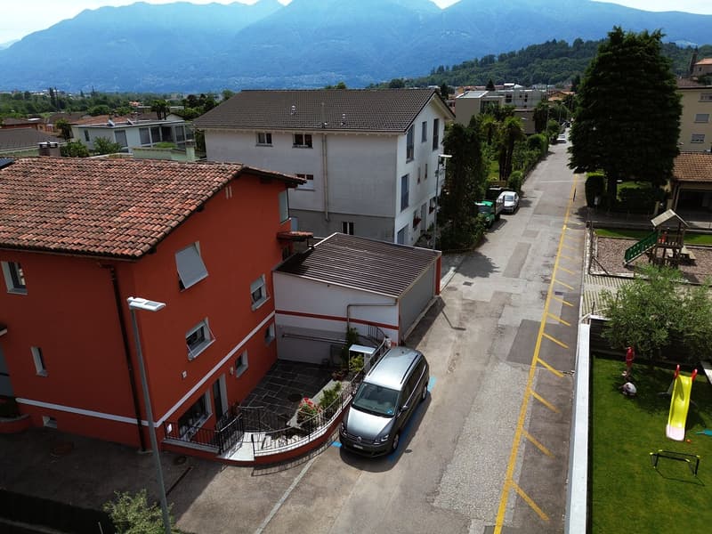 Bilocale ristrutturato con terrazza e ingresso indipendente a Losone, ideale per soggiorni corto-medio termine a Losone (15)