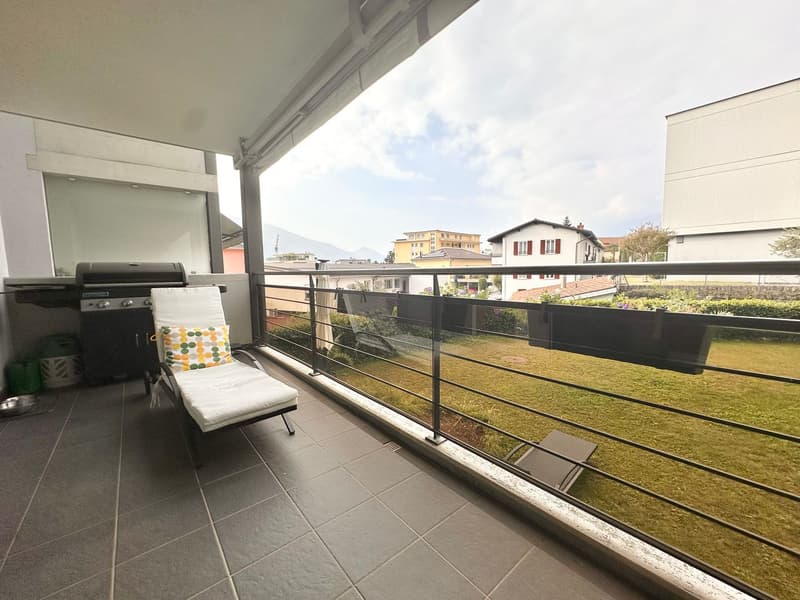 Minusio – Wohnung mit 2 Gärten und 2 Terrassen, nur wenige Schritte von der Schule entfernt (15)