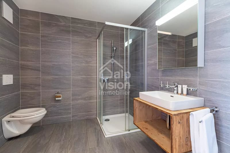 SPLENDIDO 5.5 LOCALI DUPLEX SKI IN/SKI OUT CENTRO STAZIONE (8)