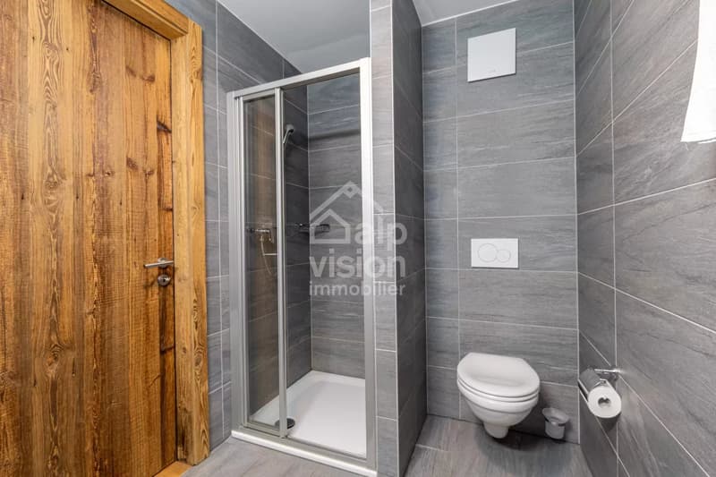 SPLENDIDO 5.5 LOCALI DUPLEX SKI IN/SKI OUT CENTRO STAZIONE (11)