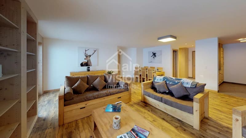APPARTAMENTO 3.5 LOCALI DI PRESTIGIO SKI IN / SKI OUT (3)
