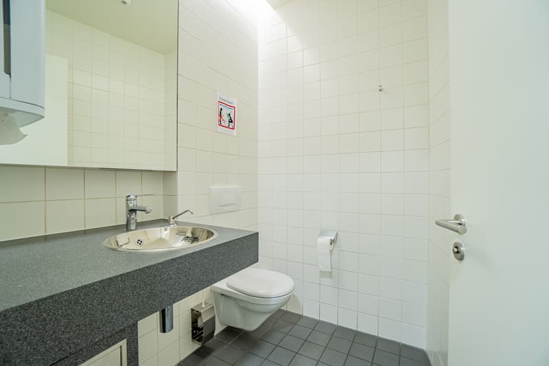 59 m² office in White Plaza, 3rd floor, near SBB - Basel for rent (13)
