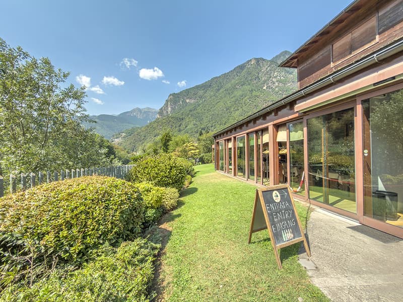 Hotel-, Gastronomie- und Wohnensemble in Chiavenna (14)