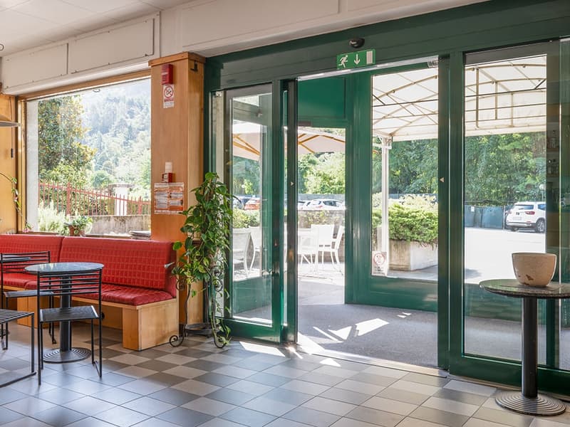 Hotel-, Gastronomie- und Wohnensemble in Chiavenna (2)
