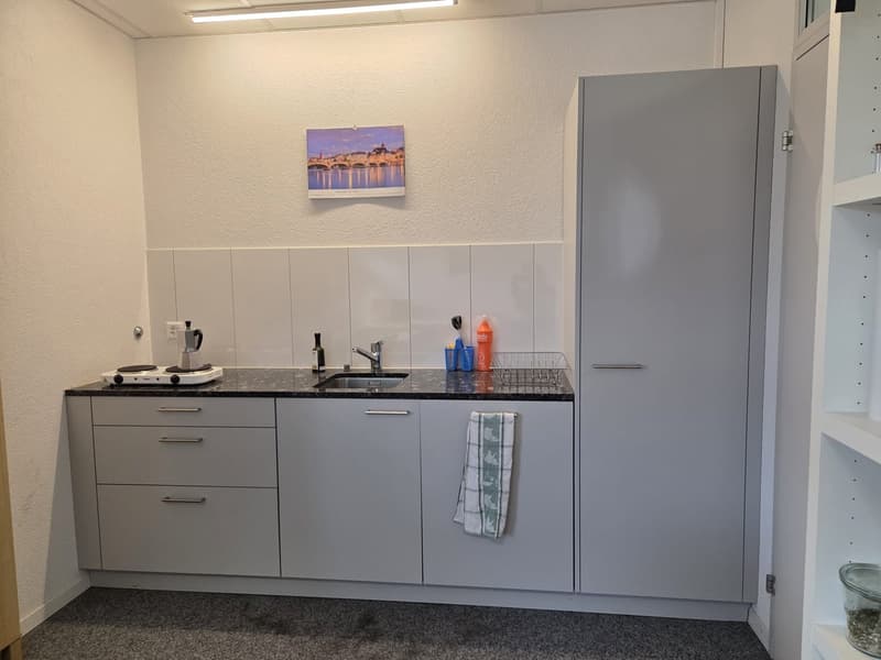 Attraktive Büro-/Praxisfläche an zentraler Lage in Thun (11)