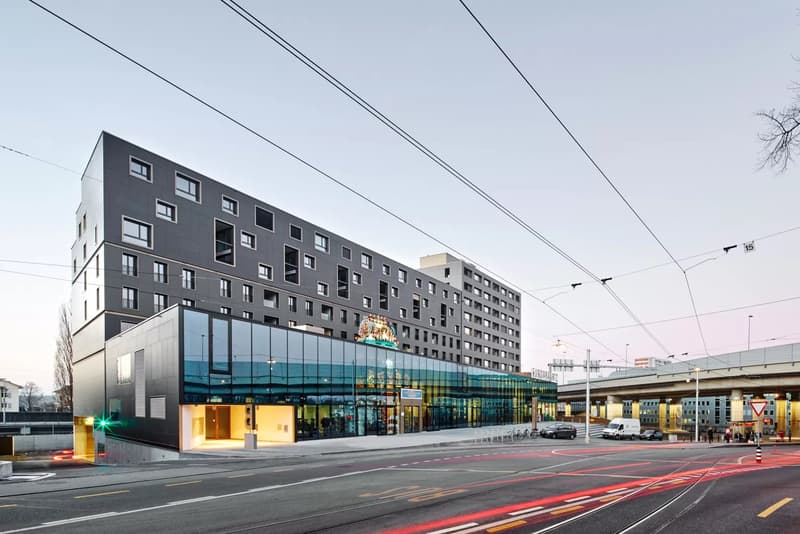 Modern wohnen am Europaplatz – 2.5 Zimmer mit Loggia (1)