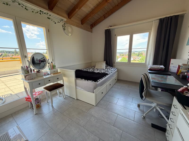 4.5-Zimmer-Attikawohnung mit 147 m² Terrassenfläche (8)