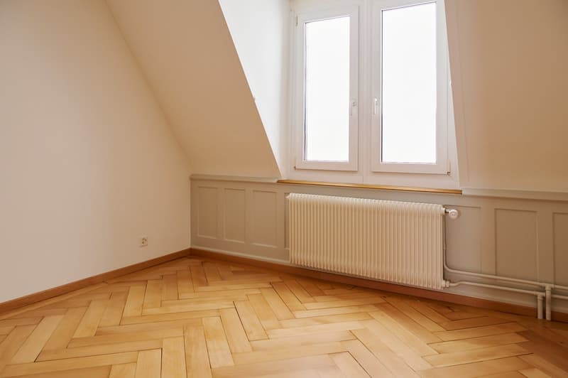 Stilvoll frisch renovierte 4-Zimmer-Wohnung im Herzen von Zürich-Wiedikon (6)