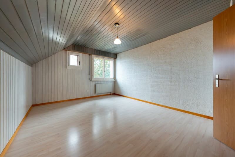 *RESERVÉ* Un foyer avec du caractère - bien pensé, bien entretenu et plein de possibilités (8)