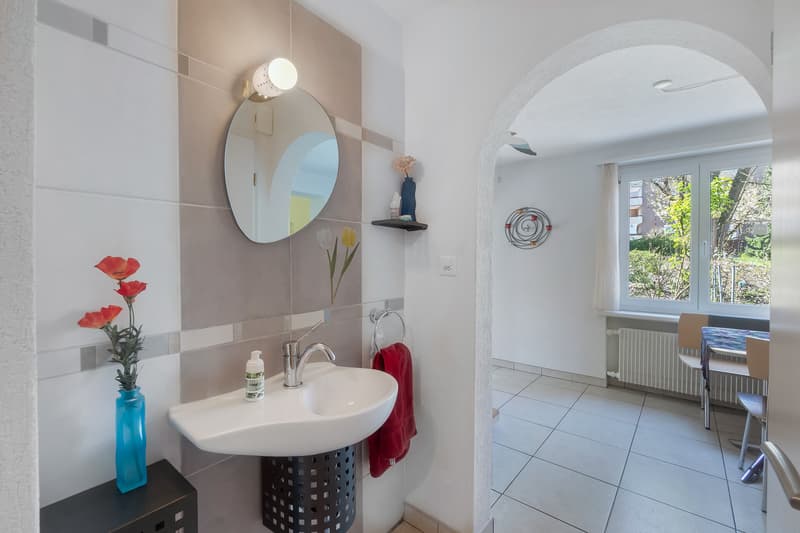 Family-friendly home in Winterthur with garden, peace, and versatility (10)