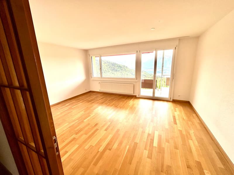 Charmant appartement 4.5 pièces avec vue sur le lac et la montagne à Heiligenschwendi (3)