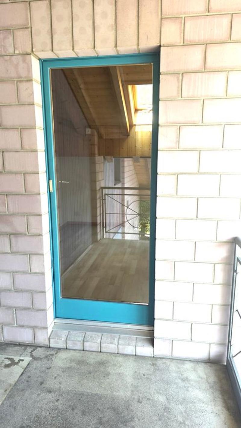Charmant appartement mansardé de 3,5 pièces avec vue imprenable sur le lac et les montagnes à Brienz (14)